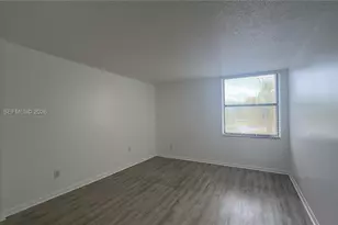 14611 N Kendall Dr, Miami, FL 33186 - Photo 15