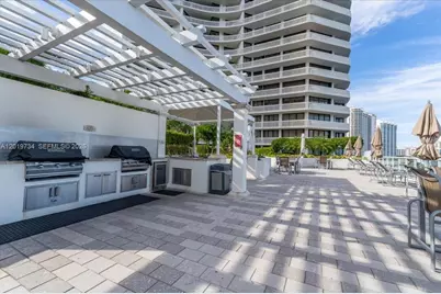 3000 Island Blvd #2802, Aventura, FL 33160 - Photo 25