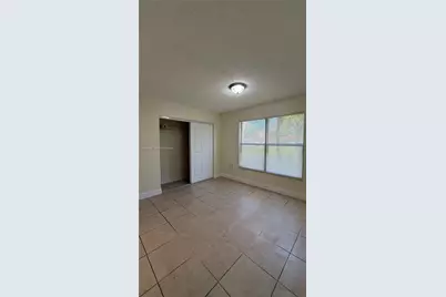 1524 Lake Crystal Dr #C, West Palm Beach, FL 33411 - Photo 17