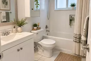 7815 N Camino Real, Miami, FL 33143 - Photo 5