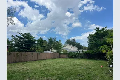 4245 NW 24th Ave #1, Miami, FL 33142 - Photo 3