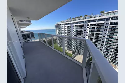 2401 Collins Ave #1807, Miami Beach, FL 33140 - Photo 7