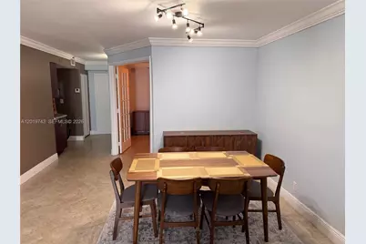 2401 Collins Ave #1807, Miami Beach, FL 33140 - Photo 21