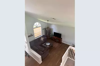 1481 NW 104th Ave, Plantation, FL 33322 - Photo 9