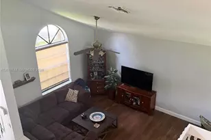 1481 NW 104th Ave, Plantation, FL 33322 - Photo 9