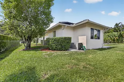 2922 Medinah, Weston, FL 33332 - Photo 81
