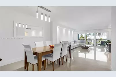 300 Bayview Dr #307, Sunny Isles Beach, FL 33160 - Photo 3