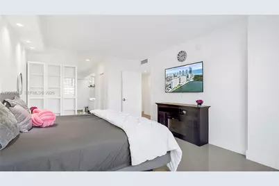 300 Bayview Dr #307, Sunny Isles Beach, FL 33160 - Photo 27