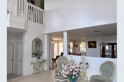 10824 NW 51st Ln, Doral, FL 33178 - Photo 7