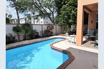 10824 NW 51st Ln, Doral, FL 33178 - Photo 3