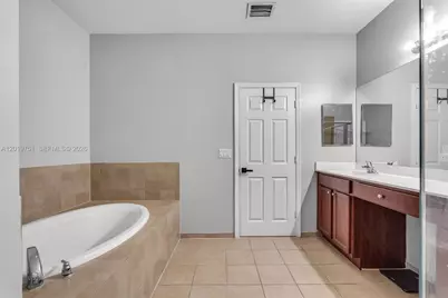 633 SE 35th Ter, Homestead, FL 33033 - Photo 21