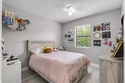 633 SE 35th Ter, Homestead, FL 33033 - Photo 25