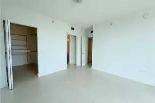 185 SW 7th St, Miami, FL 33130 - Photo 9