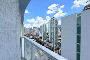 185 SW 7th St, Miami, FL 33130 - Photo 17