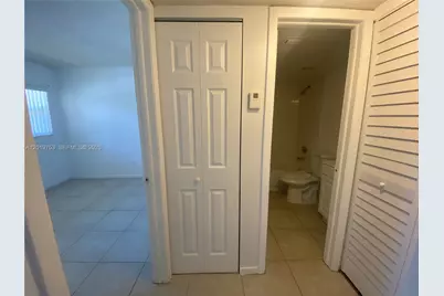 3410 Foxcroft Rd #206, Miramar, FL 33025 - Photo 13