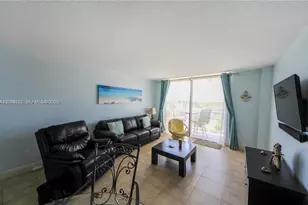 2350 NE 135th St, North Miami, FL 33181 - Photo 9