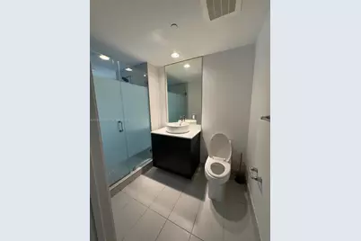 31 SE 6th St #2004, Miami, FL 33131 - Photo 7