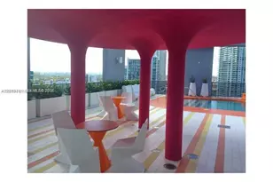 31 SE 6th St, Miami, FL 33131 - Photo 15