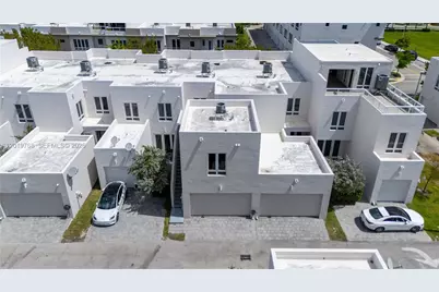 6440 NW 103rd Psge #Rear, Doral, FL 33178 - Photo 31
