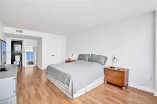 18021 Biscayne Blvd, Aventura, FL 33160 - Photo 13