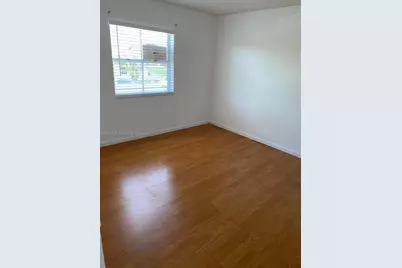 8240 SW 210th St #111, Cutler Bay, FL 33189 - Photo 5