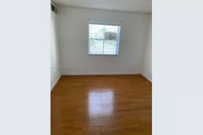 8240 SW 210th St #111, Cutler Bay, FL 33189 - Photo 7