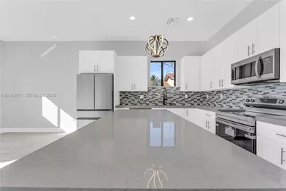 2947 NW 9th St, Fort Lauderdale, FL 33311 - Photo 7