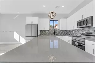 2947 NW 9th St, Fort Lauderdale, FL 33311 - Photo 7