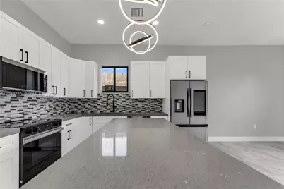 2947 NW 9th St, Fort Lauderdale, FL 33311 - Photo 17