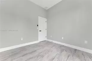 2947 NW 9th St, Fort Lauderdale, FL 33311 - Photo 35