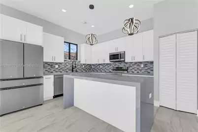 2947 NW 9th St, Fort Lauderdale, FL 33311 - Photo 13