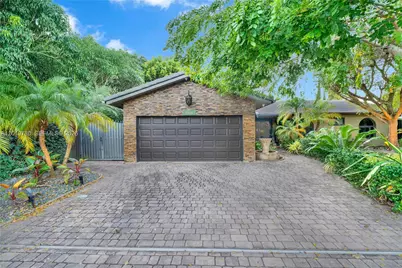 15830 SW 139th Ave, Miami, FL 33177 - Photo 1