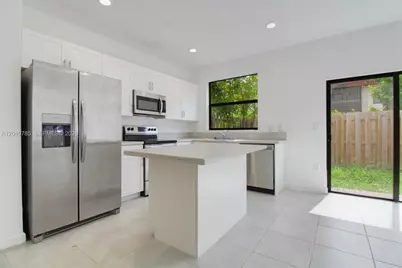 21035 NE 8th Ave, Miami, FL 33179 - Photo 9