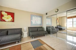 3800 S Ocean Dr, Hollywood, FL 33019 - Photo 19