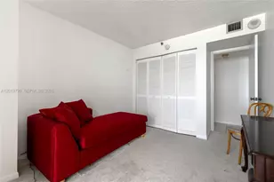 2555 Collins Ave, Miami Beach, FL 33140 - Photo 13