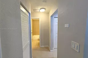 3457 NW 44th St, Oakland Park, FL 33309 - Photo 17