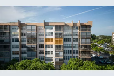 1100 Saint Charles Pl #620, Pembroke Pines, FL 33026 - Photo 21