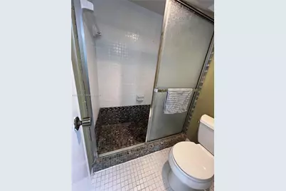 1100 Saint Charles Pl #620, Pembroke Pines, FL 33026 - Photo 27
