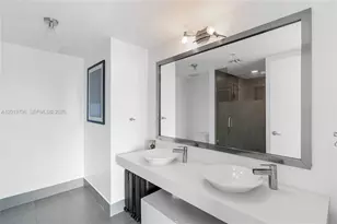 92 SW 3rd St, Miami, FL 33130 - Photo 23