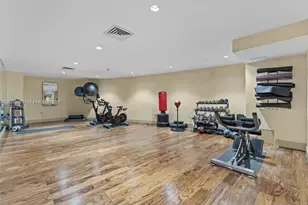 50 Biscayne Blvd, Miami, FL 33132 - Photo 13