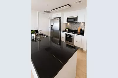 50 Biscayne Blvd #4106, Miami, FL 33132 - Photo 3