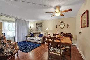 9070 Lime Bay Blvd, Tamarac, FL 33321 - Photo 9