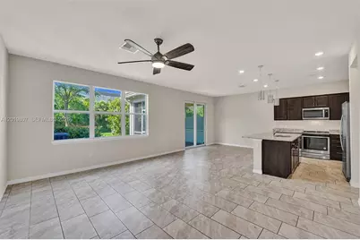 4764 Eucalyptus Dr, Hollywood, FL 33021 - Photo 5