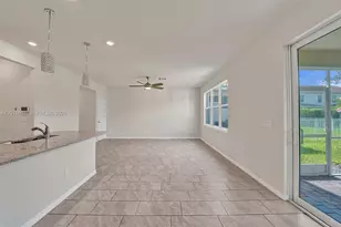 4764 Eucalyptus Dr, Hollywood, FL 33021 - Photo 17