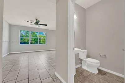 4764 Eucalyptus Dr, Hollywood, FL 33021 - Photo 3