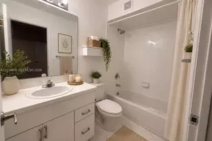 2078 Madeira Dr, Weston, FL 33327 - Photo 15