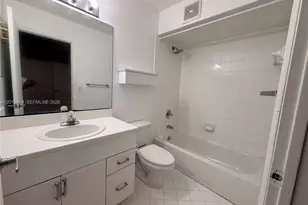 2078 Madeira Dr, Weston, FL 33327 - Photo 15