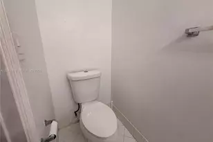 2078 Madeira Dr, Weston, FL 33327 - Photo 25