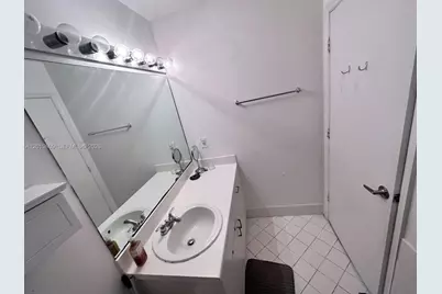 2078 Madeira Dr #0, Weston, FL 33327 - Photo 21