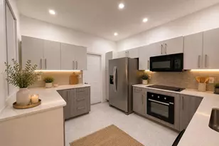 2078 Madeira Dr, Weston, FL 33327 - Photo 5